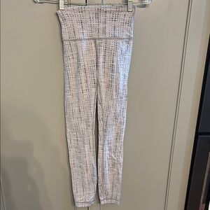 Lululemon wunder under highrise leggings sz 2